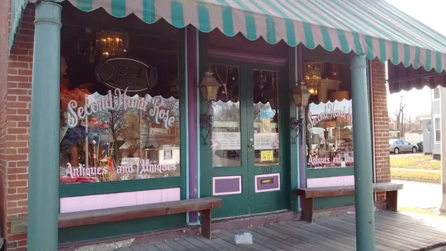 Second Hand Rose Antiques