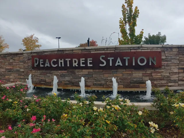 Peachtree Station shopping center next to Starbuck