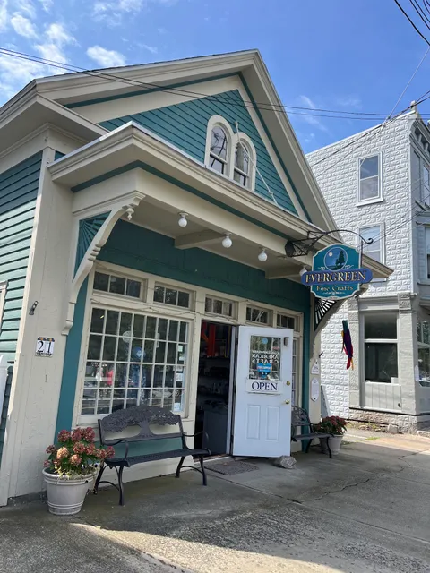 Evergreen Fine Crafts