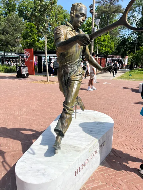 Place des Mousquetaires