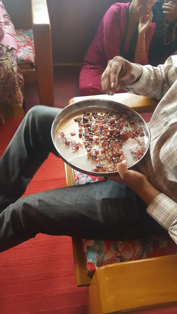 Badamyar Nga Mauk Guest House or Royal Ruby Guest House - Burmese Only