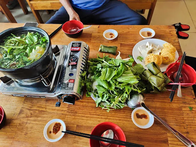 LẨU BÒ HẠNH (GỐC ĐÀ LẠT)