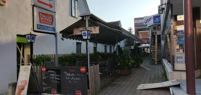 Velius Pizzeria Restaurant Bar