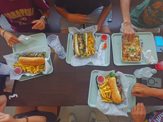 Luckies Artisan Kitchen