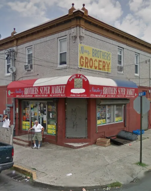 Nunez Brothers Market