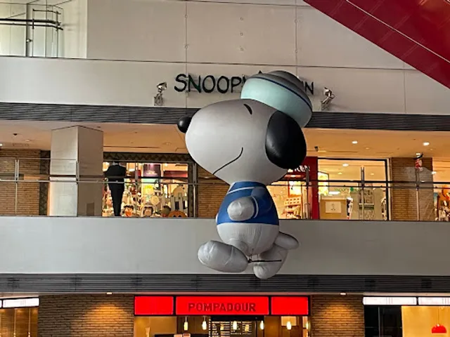 Queen's Square Yokohama