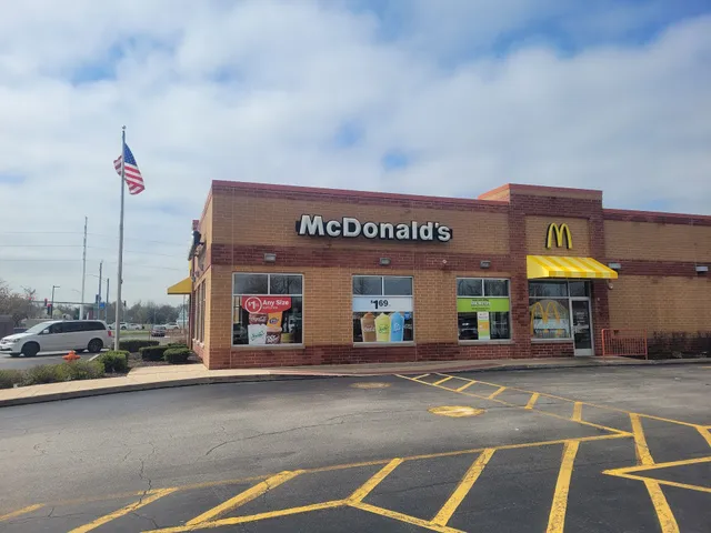 Market Meadows Shopping Center