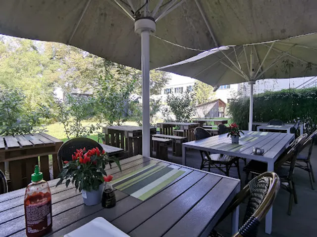 ipho-Vietnamese-Cuisine