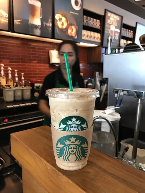 Starbucks Beehive Muang Thong