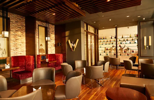 Score - The Sports Bar at Holiday Inn Chennai OMR