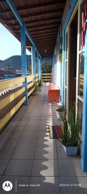 Girassol Hostel by Katita