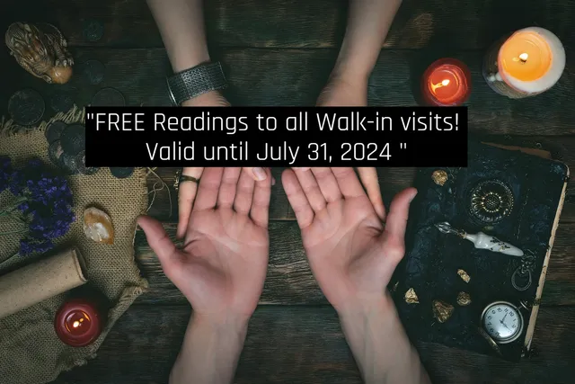 Psychic Vivian Palm Reading