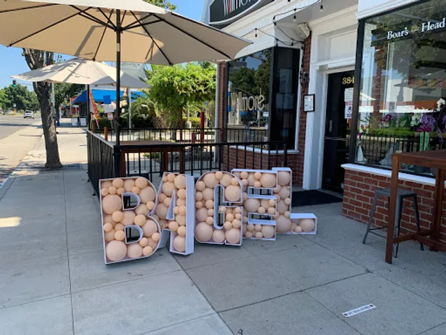 Cassidy's Corner Cafe-Bixby Knolls