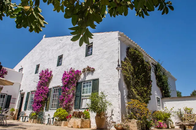 Biniarroca Restaurant & Bistro