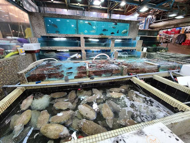 Seafood Islands Restaurant