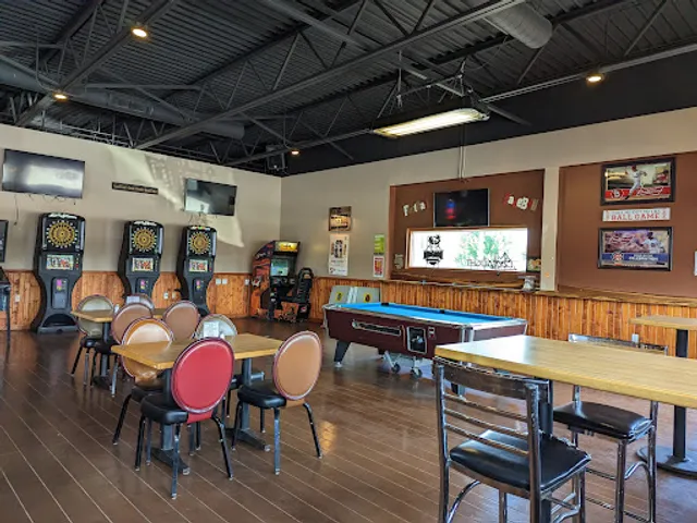 Rocket Bar &Grill (Dizzy Deans)