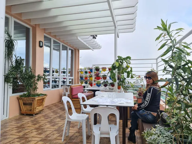 7th Floor Cafe and Restaurant