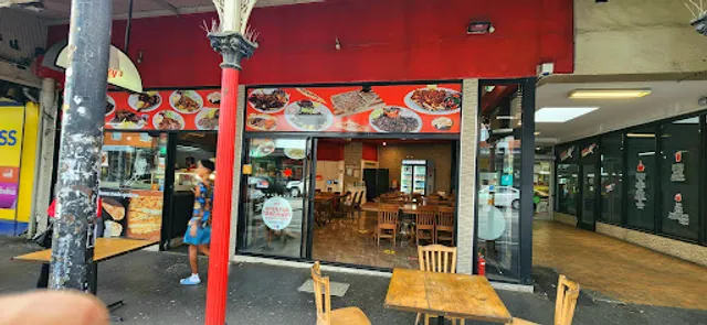 Muzzy's Kebab and Grill