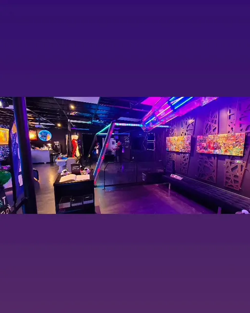 Event Horizon Gallery & VR