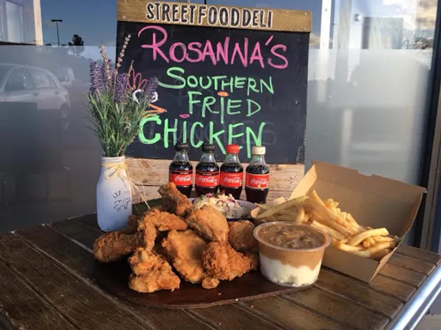 Rosanna's Southern Fried Chicken- Street Food Deli - Kelso
