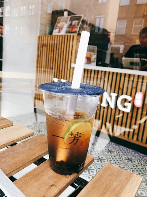 Yi Fang Fruit Tea Holborn