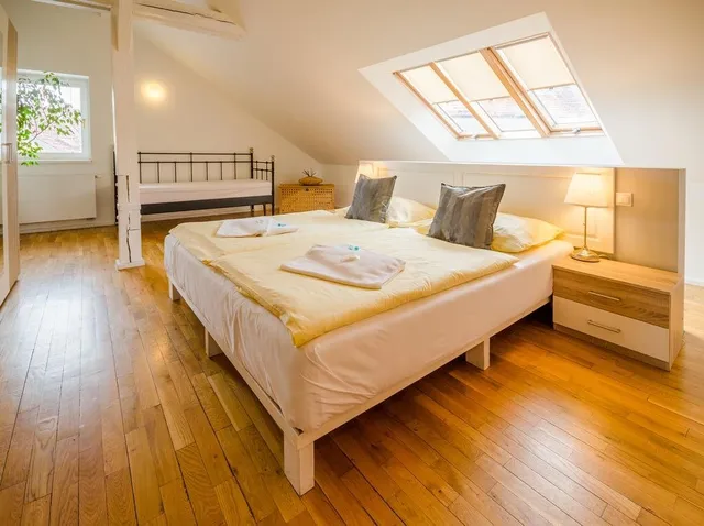 Historic Centre Apartments II