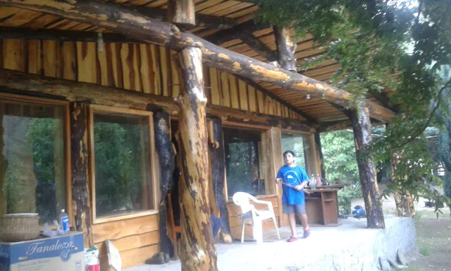 Borde Rio Trancura Cabañas