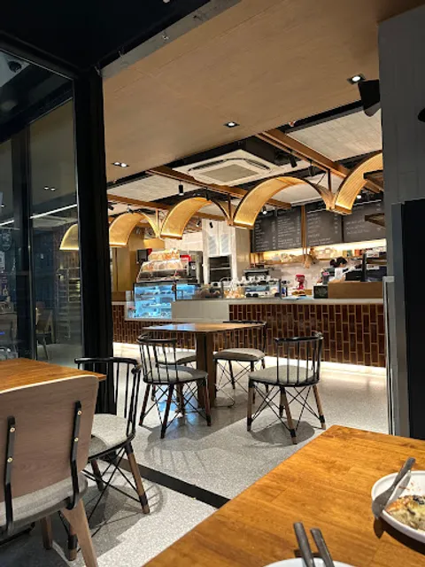 Beyond Bread Sukhumvit 13