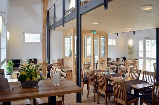 EXPRESSO Restaurant & Winebistro