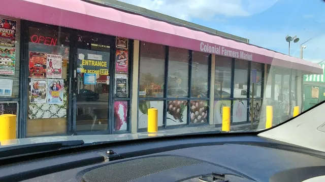 Colonial Farmer's Market