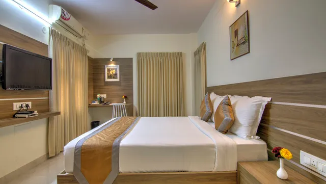 Sunshine Suites-Grand Deluxe