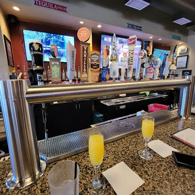 Parkway Bar and Grill