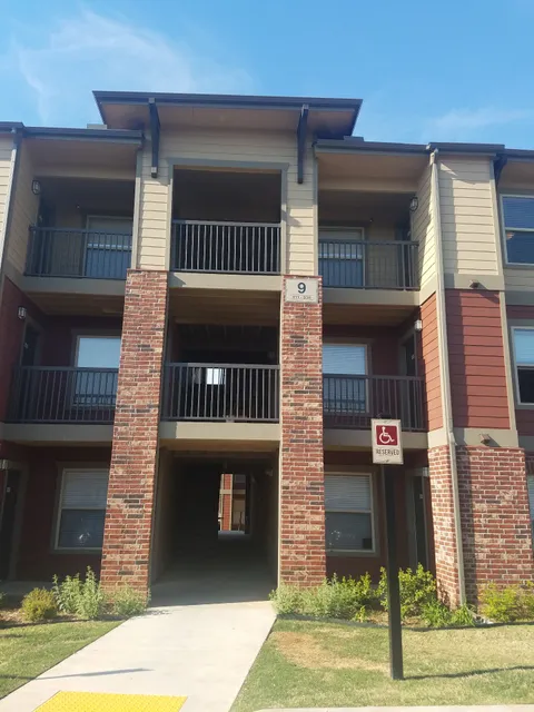 Icon at Broken Arrow