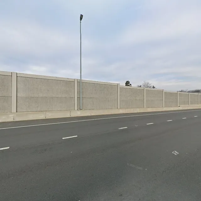 Innovation Center Metro Station - North Bus Bay