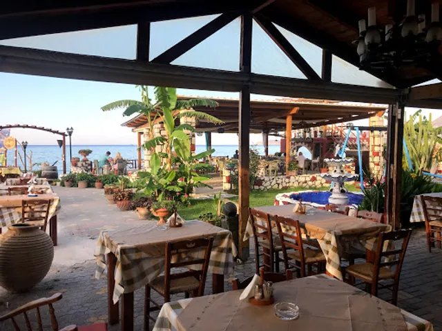 Ταβέρνα Ακρογιάλι