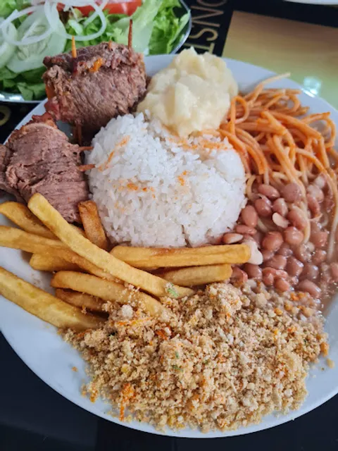 Uyrapuru Restaurante