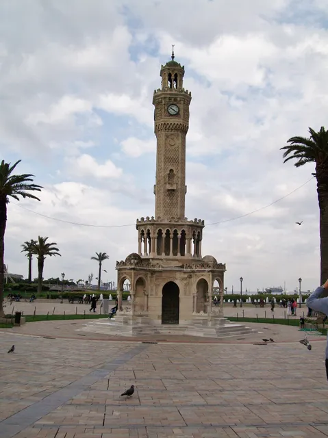 Piazza Konak a Izmir