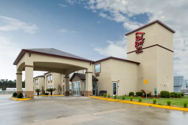 Red Roof Inn & Suites Lake Charles
