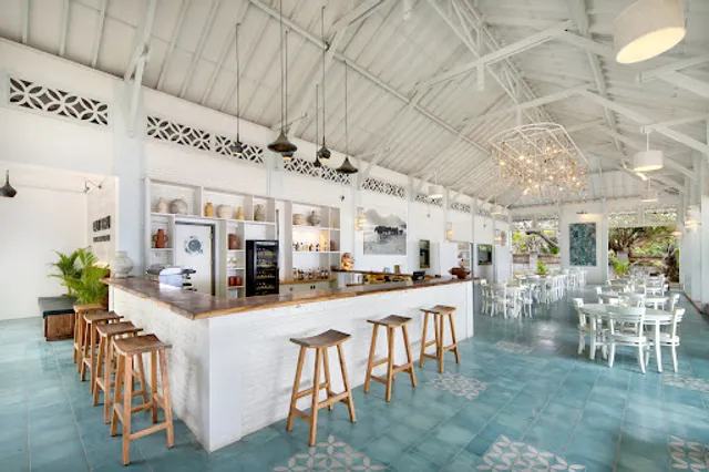 Laut Biru Bar and Restaurant