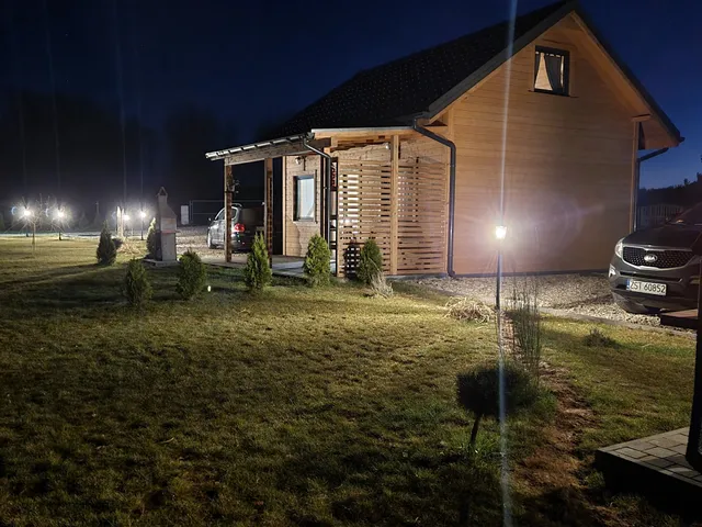 Domki nad jeziorem Lawendówko