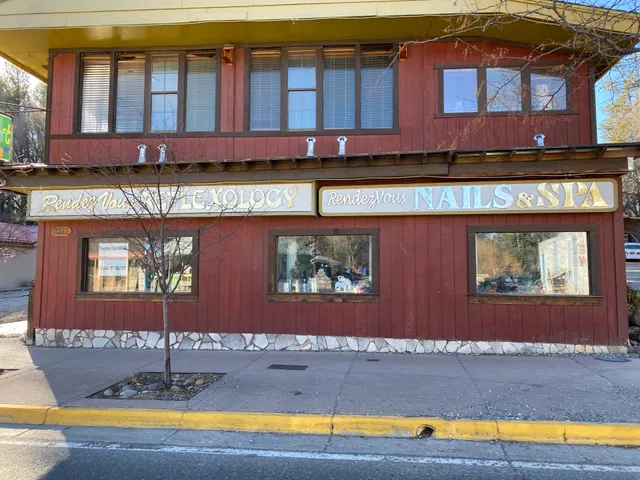 River Rendezvous Shopping Village