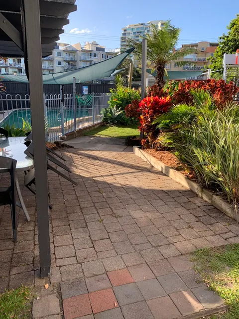 Golden Leaf Apartments