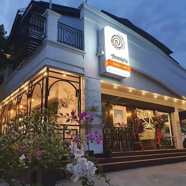 Annipie Airport View