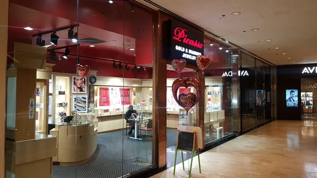 Picasso Gold & Diamond