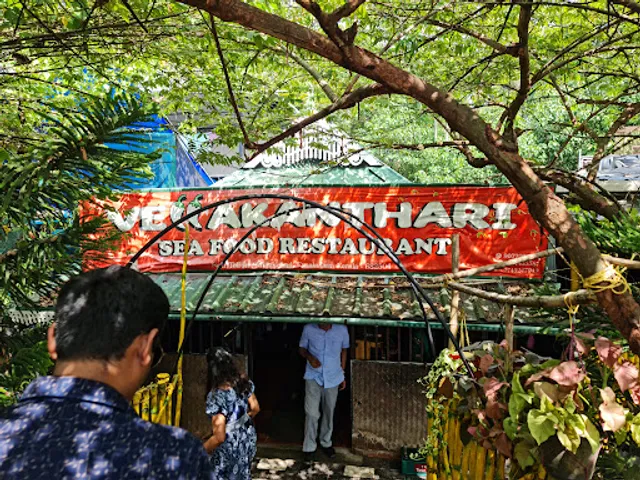 Vellakkanthaari Restaurant