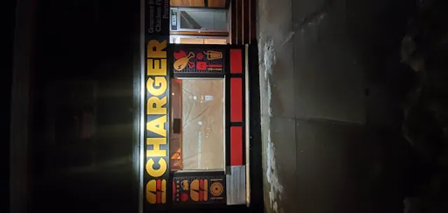 Charger Gourmet Burgers & Poutine ( HALAL )