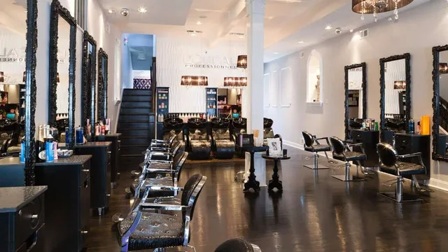 Vanity Salon