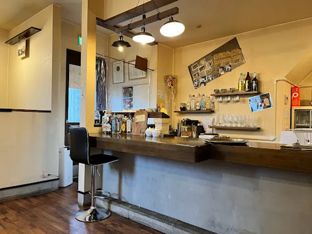 Dining Kitchen PolePole