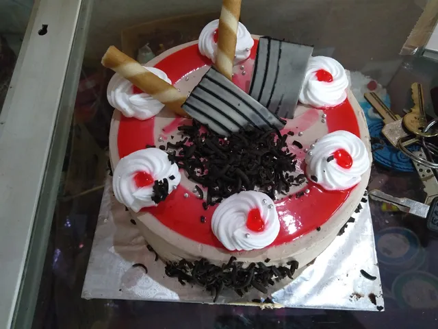 Cake N Cafe Ice cream Parlour(DINSHAWS)