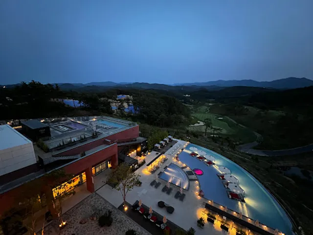 풀라 다이닝&바